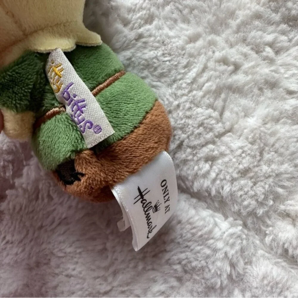 Hallmark | “The Wizard Of Oz” Scarecrow Itty Bitty Stuffed Plush